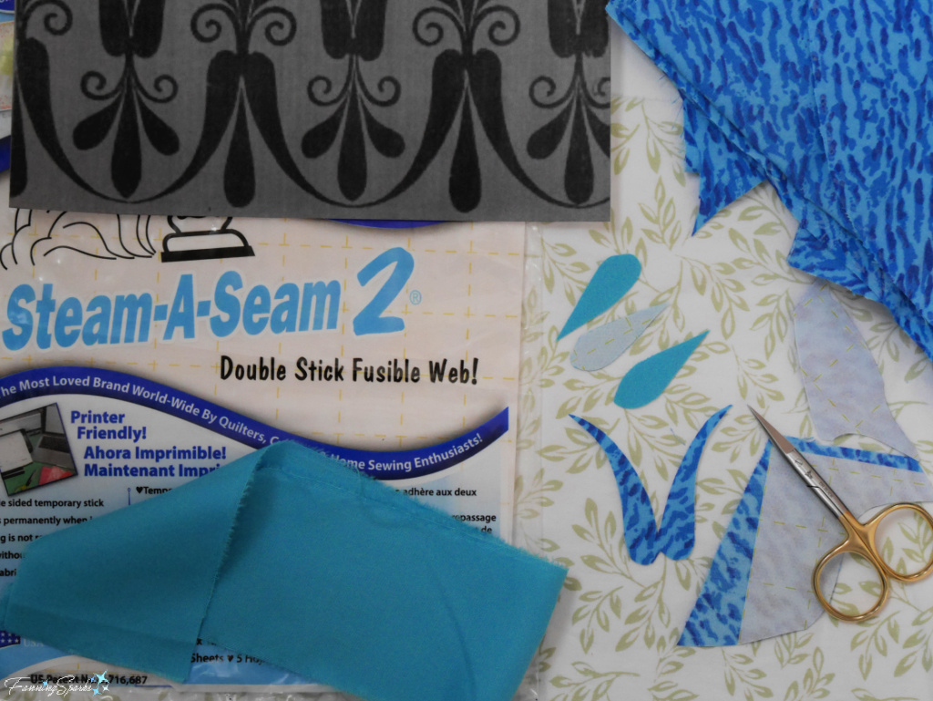 Using Steam-A-Seam 2 For Raw-Edge Applique   @FanningSparks