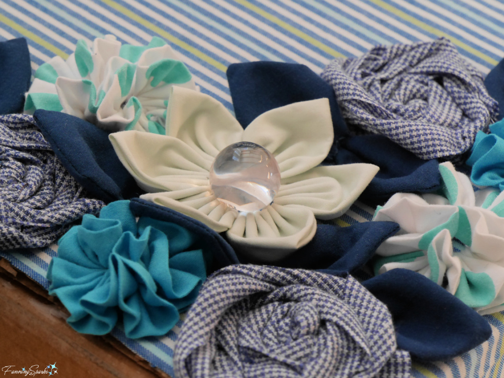 Completed Fabric Flower Arrangement Closeup   @FanningSparks