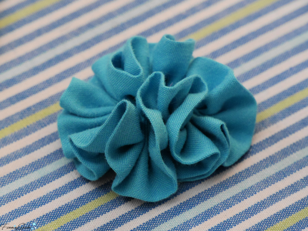 Peony Form Gathered Strip Flower Closeup   @FanningSparks