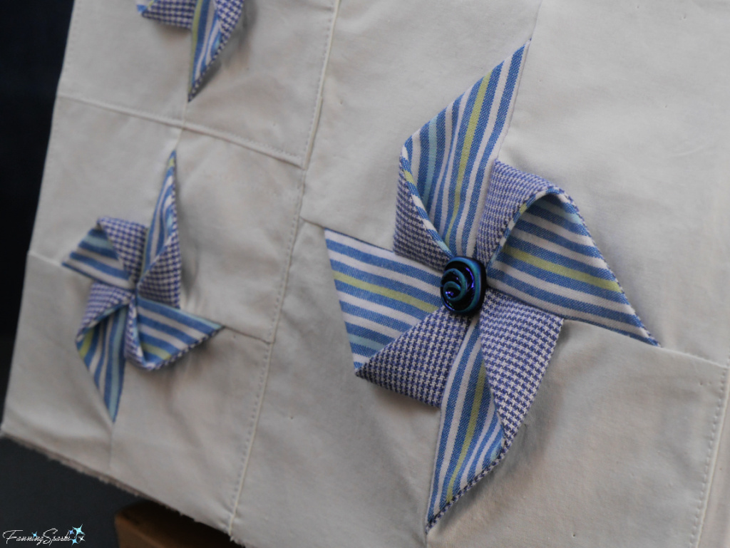 Closeup of 3-Dimensional Prairie Point Pinwheels   @FanningSparks