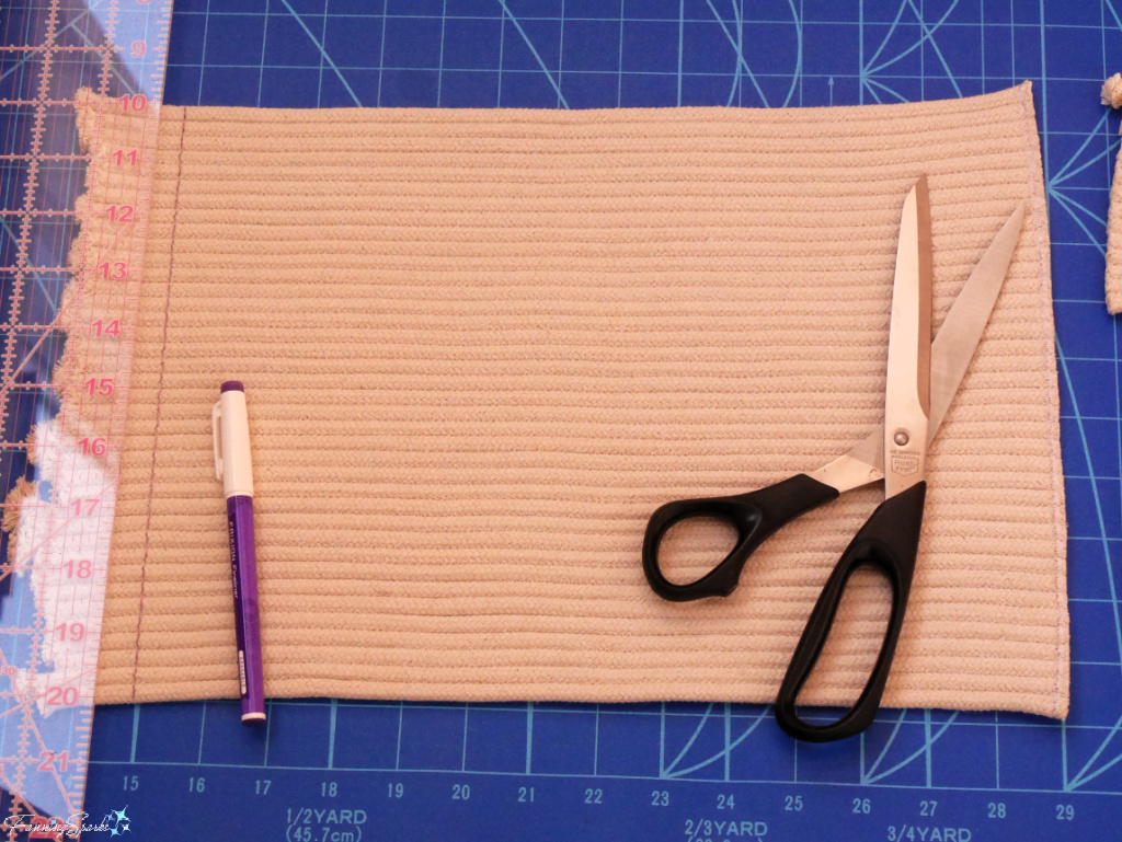 Trimming Base for Coiled Rope Rectangular Basket   @FanningSparks