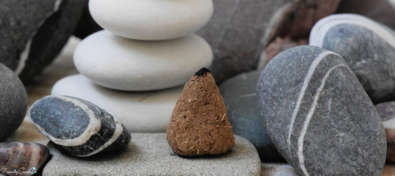 The Essence of Incense Handmade Incense Cone with my Stone Collection fea @FanningSparks