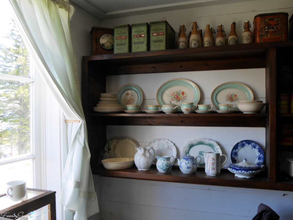 Inside AM MacLeod General Store in Highland Village @FanningSparks