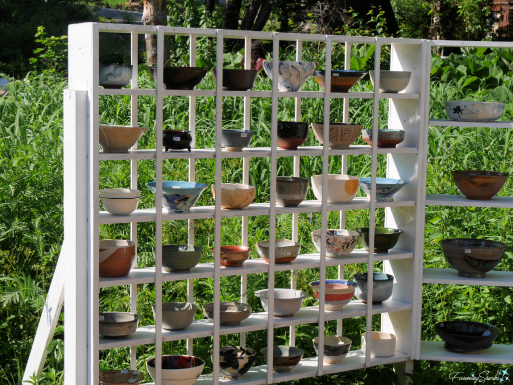 1001 Pots Ceramics Exhibition in Val-David Quebec @FanningSparks