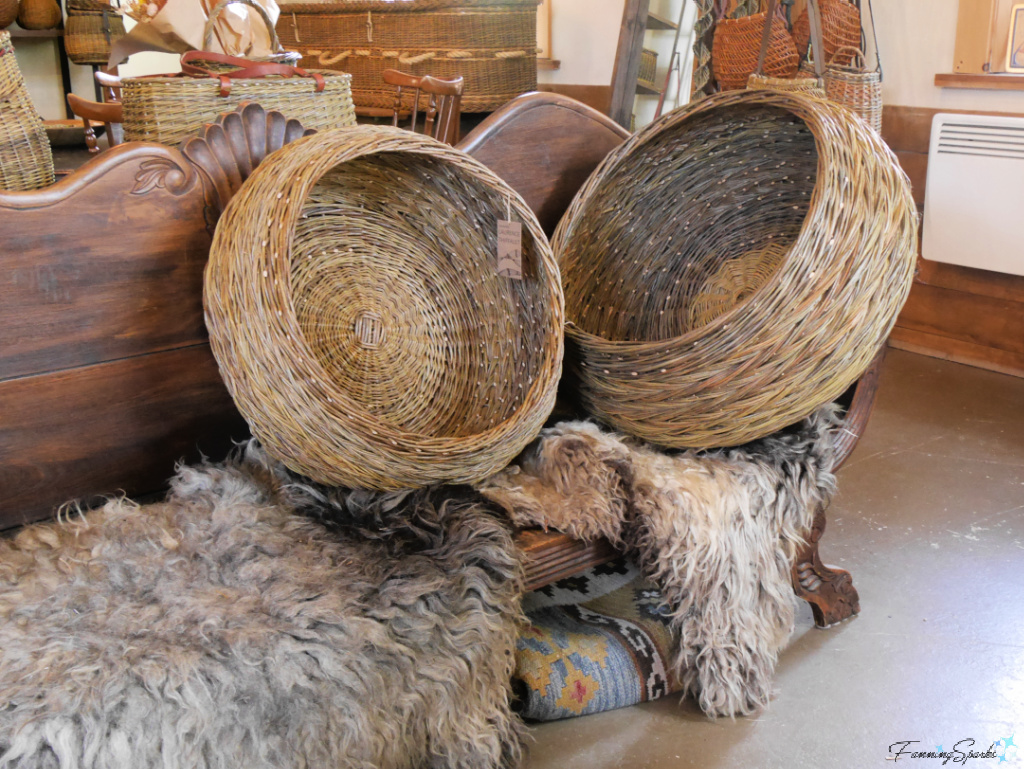 Custom Baskets by Sweet Mama Grass   @FanningSparks