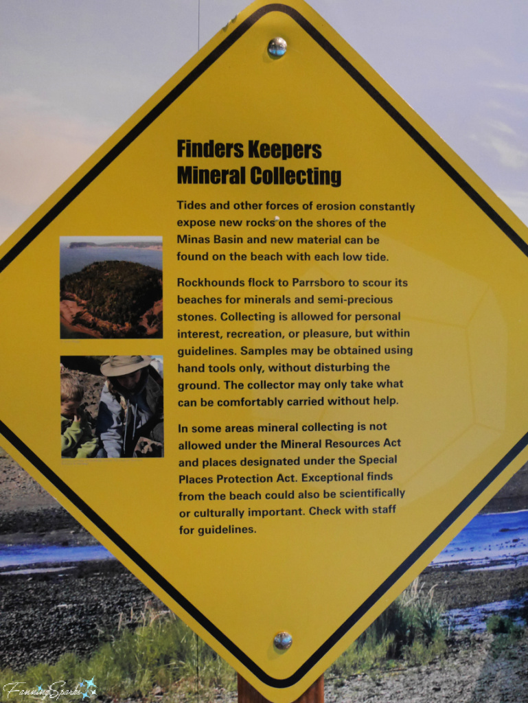 Finders Keepers Mineral Collecting Sign  @FanningSparks