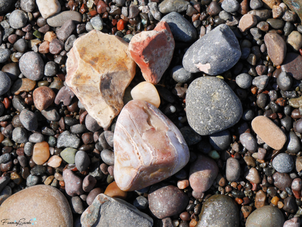 My Findings from Journey into Gemstones Tour with Fundy Treasures   @FanningSparks