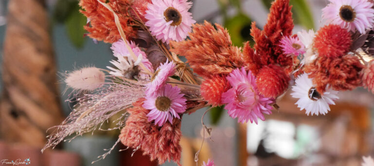 Playing for Keeps with Flowers Dried Flowers on Wooden Hoop fea @FanningSparks